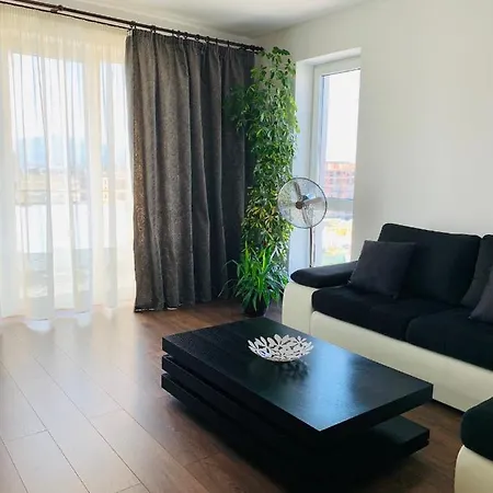 Marius Apartament Braszów